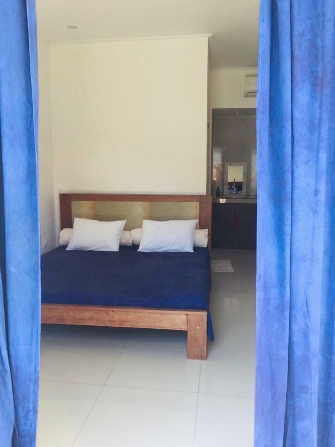 Хостел La Boheme Canggu Екстер'єр фото